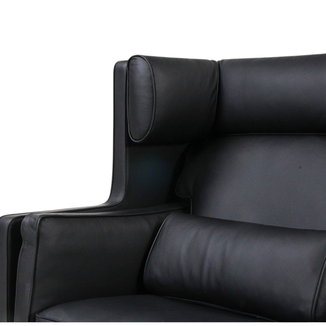 AUO NORD Børge Mogensen 2192 kupé sofa i sort semi-anilin læder med detaljeret polstring og klassisk design
